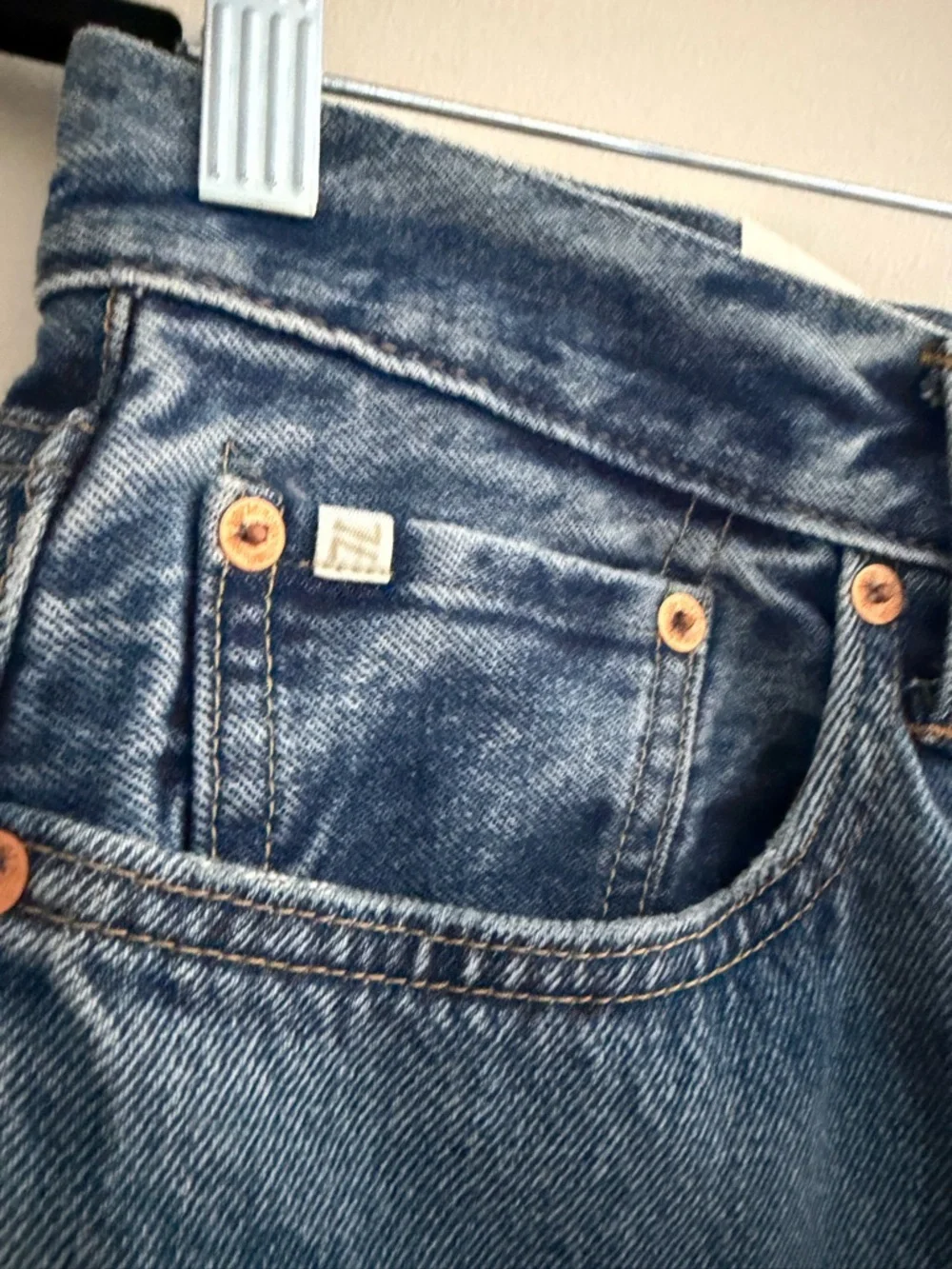 NWT AE77 Premium Loose Mens Jeans medium wash organic cotton 28x32
